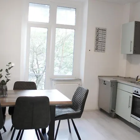 Bege Mywork Apartman Hagen